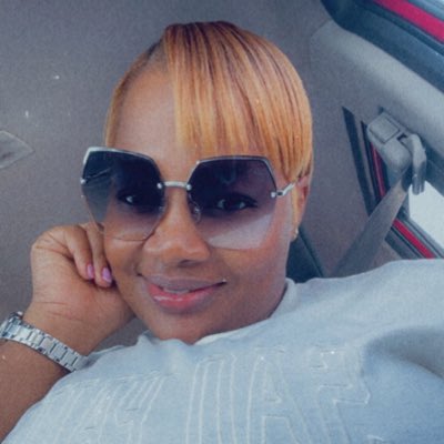 misLaah04's tweet photo. #NewProfilePic https://t.co/9s4OGpoeQa