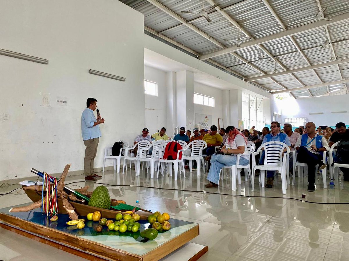 Los y las participantes del preencuentro del #MagdalenaMedio en Santa Rosa, #Bolívar, propusieron abordar en la #Participación para la paz asuntos como la garantía de permanencia en el territorio y la sostenibilidad de actividades económicas como la pesca y la minería artesanal