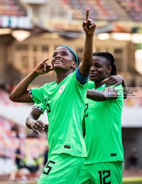 Nigeria 🇳🇬 1-0 South Africa 🇿🇦

It’s a win for Super Falcons..💪🏾🔥

#SoarSuperFalcons| #NGARSA| #CAFWCQ| #Paris2024

 #NGARSA