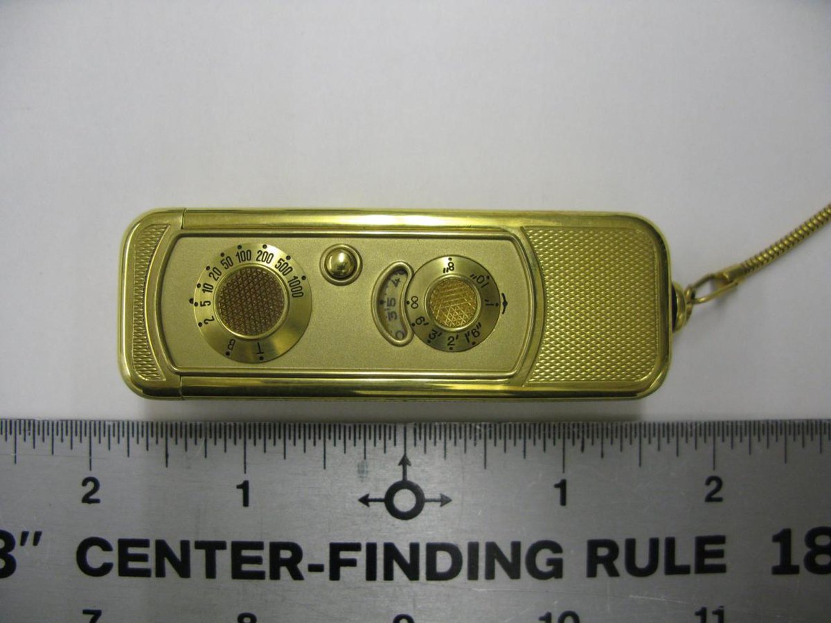 We uncover a unique piece of espionage history: President Eisenhower’s Minox spy camera from the @IkeLibrary 

This tiny yet powerful tool represents the technological advancements and strategic intelligence gathering of its time.

#ArchivesSnapshot @OurPresidents