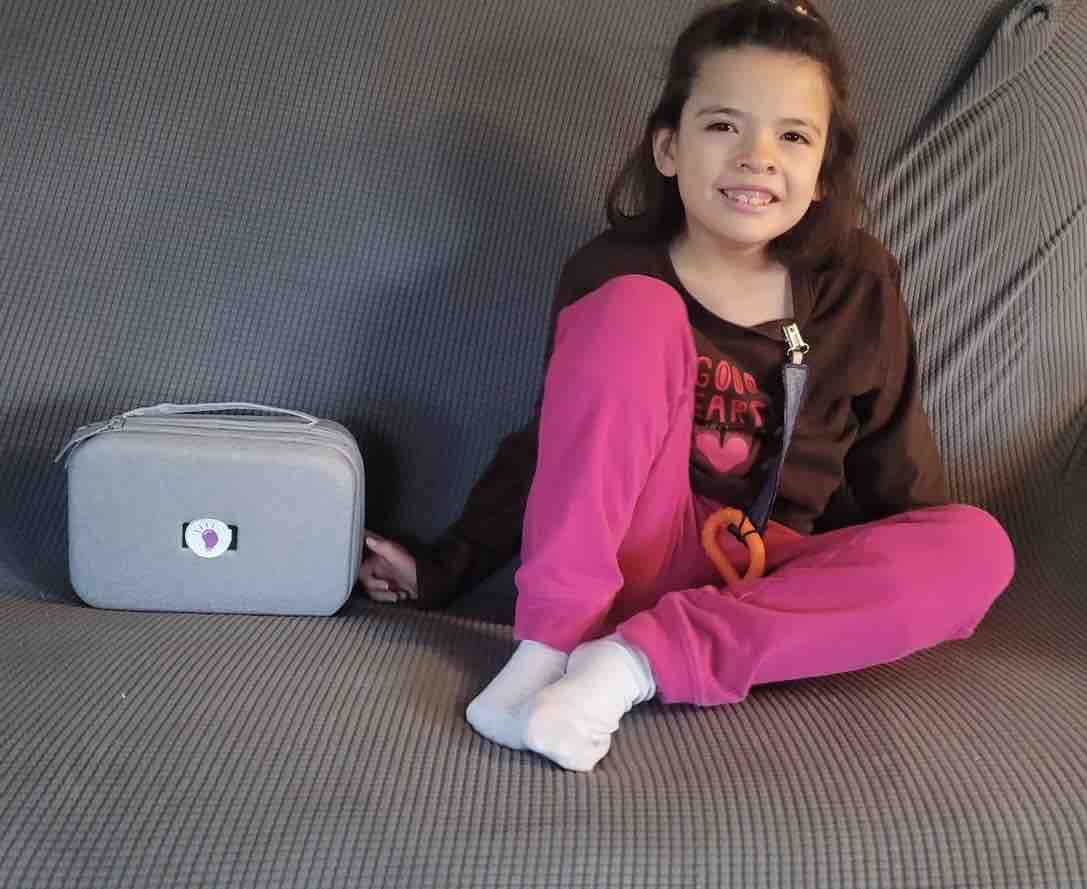 April’s daughter, Helena, lives with #epilepsy. With support from <a href="/DannyDidOrg/">Danny Did Foundation</a>, Helena and her family have Neureka Sleep to help everyone feel safer and sleep better. We are so grateful to help this family. 💜 Learn more: neureka.ai #SUDEP #seizures #sleepmonitor