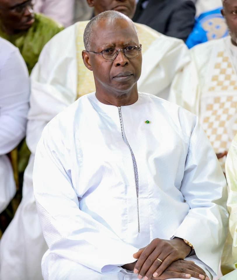 Mahammed Boun Abdallah Dionne qui nous quitte ce vendredi a été Premier ministre du Sénégal de juillet 2014 à mai 2019. Ensuite Secrétaire de la Présidence d'Avril 2019 à Novembre 2020. Il etait originaire de Gossas et avait 64 ans. Il faisait partie des 19 candidats de la