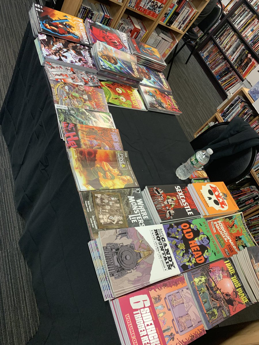 Yooo look at this spread they got set up for me at <a href="/tComicBookStore/">The Comic Book Store</a> signing 2-8!!