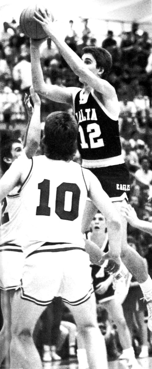 DeltaEagles_'s tweet image. GOOD LUCK 👏👏👏

To Delta Alum, Matt Painter (@CoachPainter), and his Purdue Boilermakers (@BoilerBall @PurdueSports ) in the @NCAA Final Four!

Take a look back at when Delta Athletics retired Coach Painter's jersey in 2019! 

#MarchMaddness #FinalFour

deltaeaglesports.com/news/2024/4/5/…