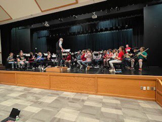 BotkinsMusic's tweet image. Congrats to Botkins JH Band members whom are participating today in Anna
with:
Shelby County Junior High Honor Band: Adi Miller, Shelby Vaubel, Ruby-Jean Johnson, Brennen Mack, Eleanor Koenig, Liam Cooper, Jeff Johnson 🎺🎷🥁🪈 Super Proud of them all! 💛🖤🤍