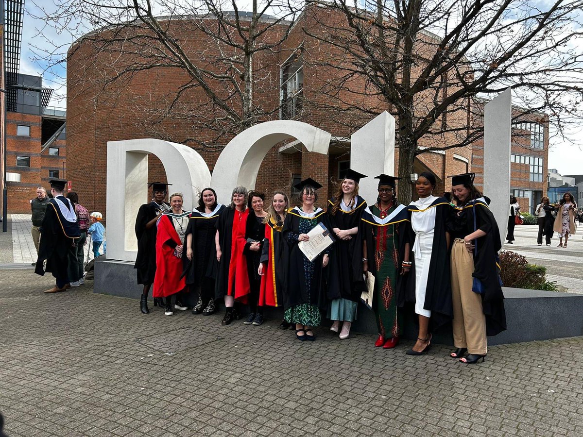 Fabulous day watching some of our pretty amazing @DcuSalis @HumanitiesDCU #MA in #refugeeintegration studies graduate today ! Special to me as my first MA cohort in @DCU