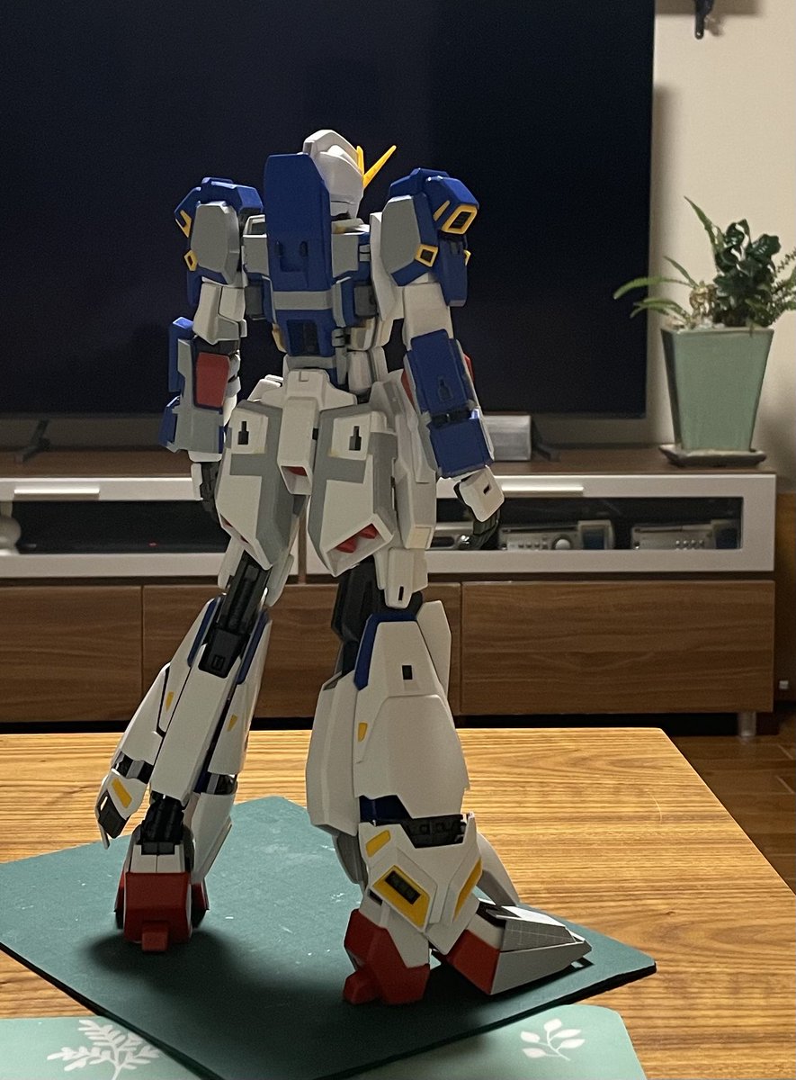 忙しくてこの2ヶ月全く弄れませんでした。

また、ちまちま進めていきます😄