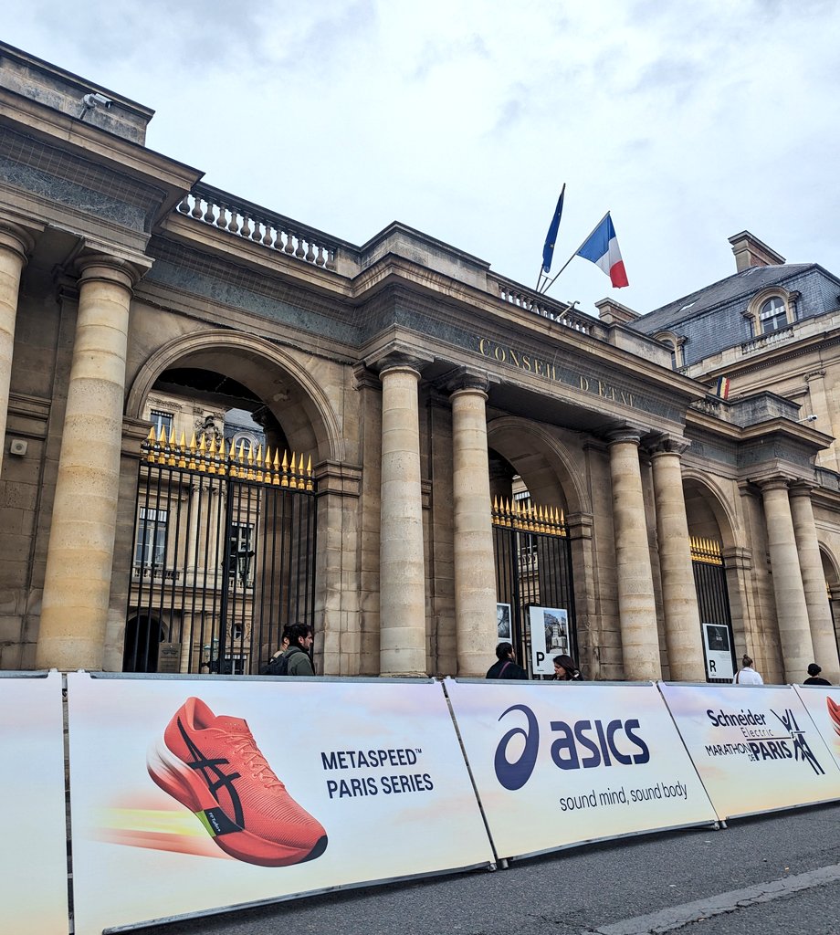 Beautiful course in Paris for tonight's Asics Speed Race. 10km at 8:20pm CET feat. Nadia Batocletti, Cam Levins, Clayton Young 5km at 9:15 CET: Hagos Gebrhiwet goes for a WR + Adel Mechaal, Fionnuala McCormack On commentary with @hannengland here: youtube.com/live/sdUhqUfet…
