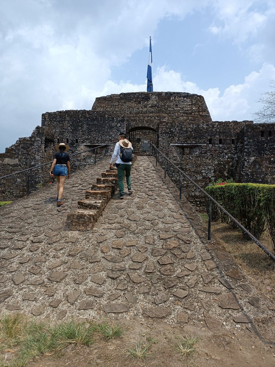 Pareja de mexicanos viaja a Nicaragua para visitar la Fortaleza Inmaculada Concepción de María en la ciudad El Castillo 🏰🤝 #RíoSanJuan #NicaraguaÚnicaOriginal #NicaraguaFascinanteIrresistible