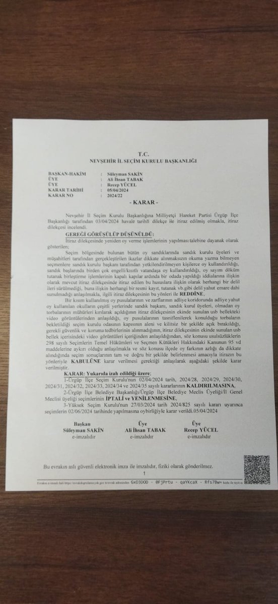 Şunu da ekleyelim. Ürgüp'te önce yapılan itirazlar üzerine oylar yeniden sayıldı. Yeniden sayımda CHP oylarını arttırdı. Bunun üzerine ne yapıldı ne edildi yeniden seçim kararı alındı