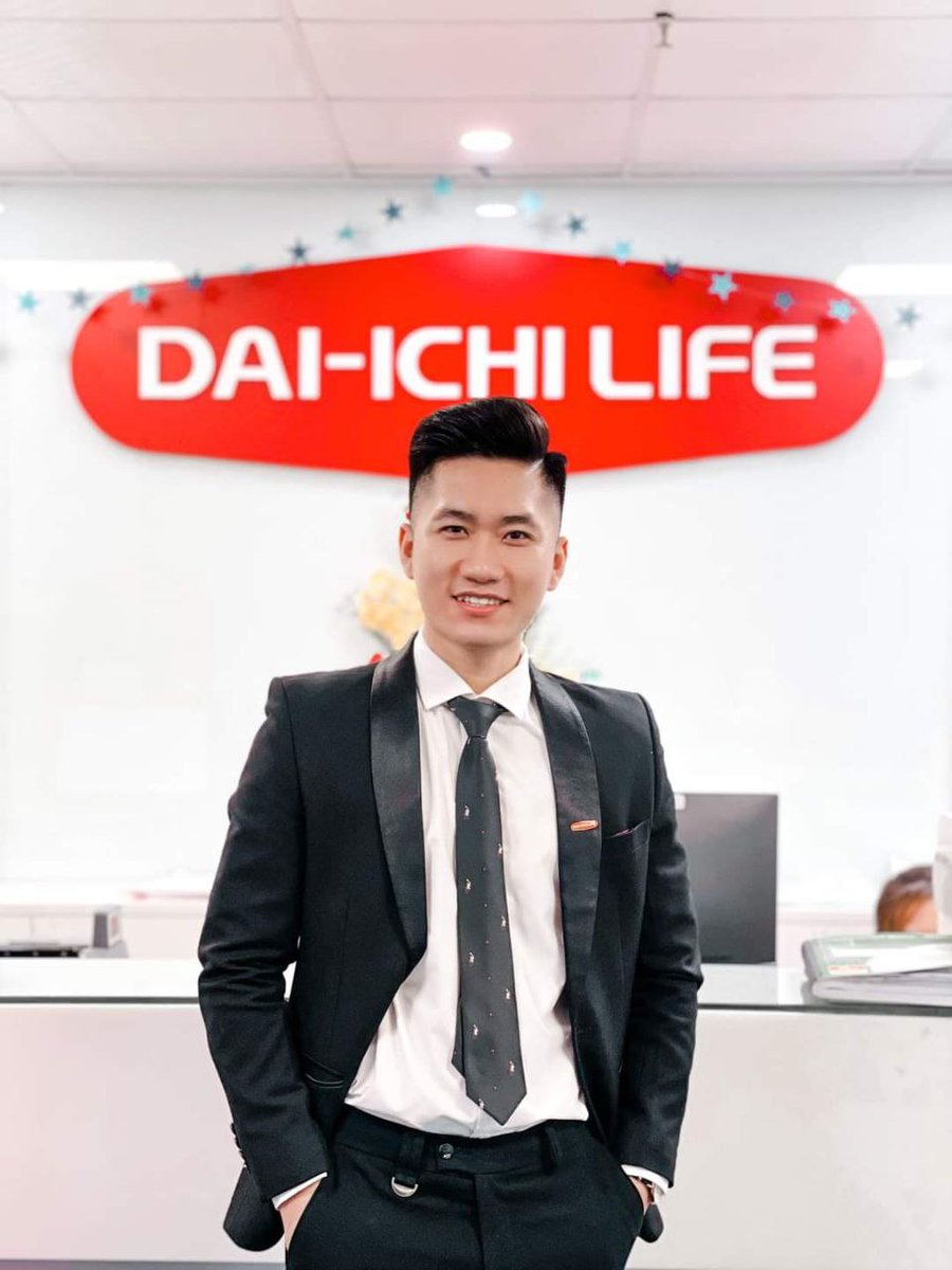 Vũ trụ mỹ nam tweet media