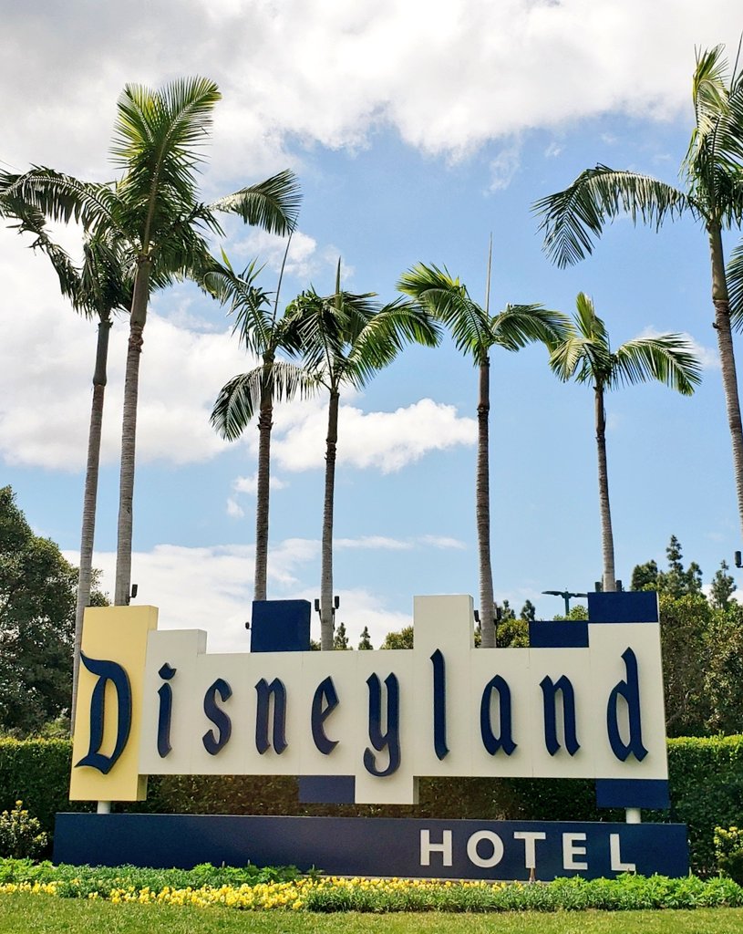 Here we go - the <a href="/CSAHQ/">CSA</a> annual meeting at <a href="/Disneyland/">Disneyland Resort</a> is officially underway! 

#CSAAnnualConf2024