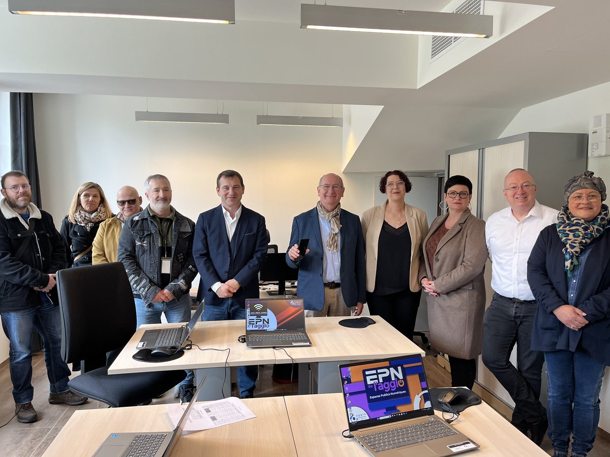 L’espace public numérique inauguré à Condé-en-Brie ouvre ses portes! En partenariat avec la commune, le propriétaire et l’agglo, ce lieu participe à la #transition #numérique Nos équipes accompagnent les usagers: conseils, formations, démarches en ligne en lien av #Franceservices