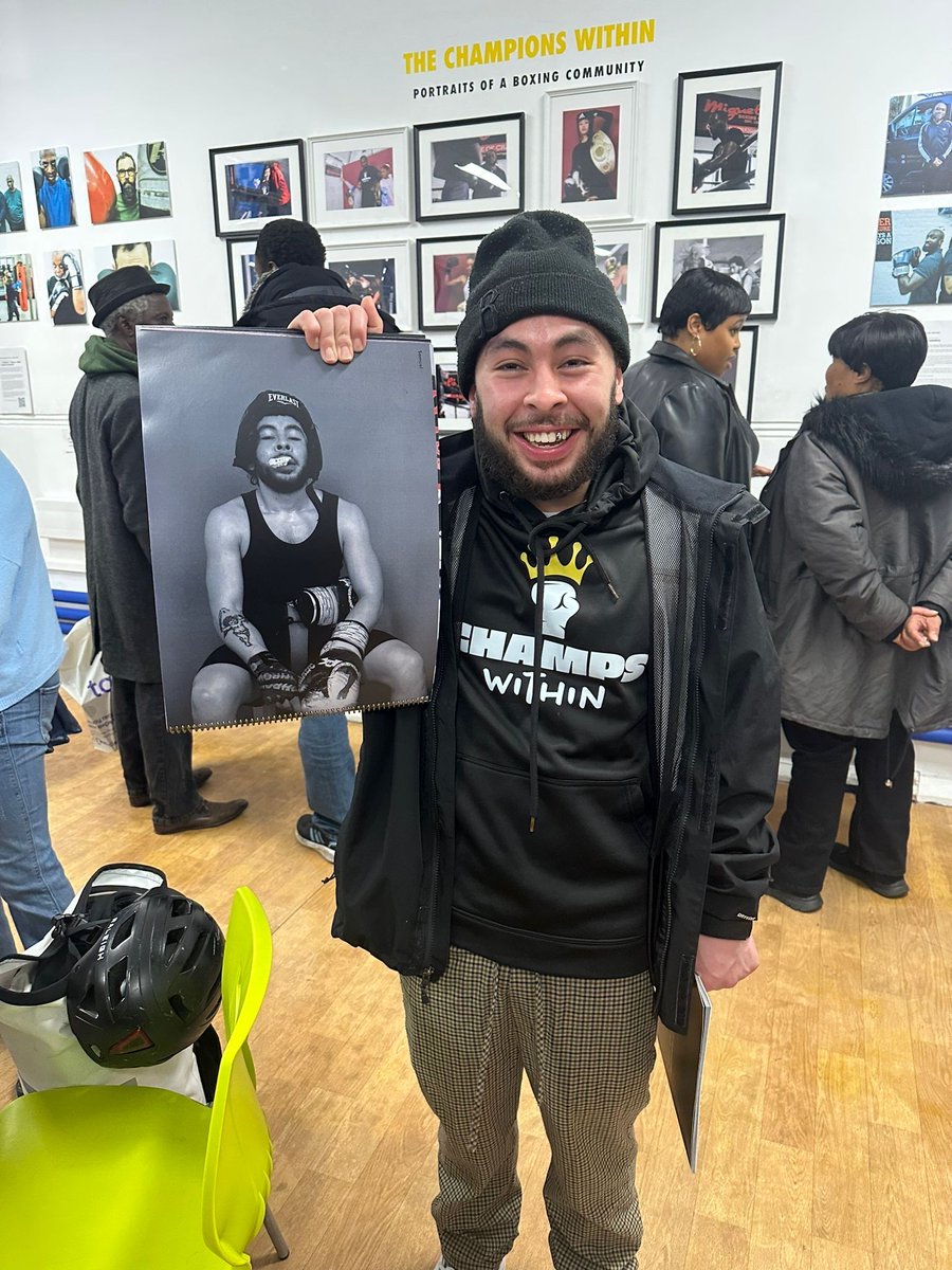 champswithinn's tweet image. “The Champions Within - Portraits of a Boxing Community” 

On at Brixton Library until the 4th of May so be sure to go down and check it out 📸

#community #champswithin #photography #exhibitions #boxing #boxingcommunity
