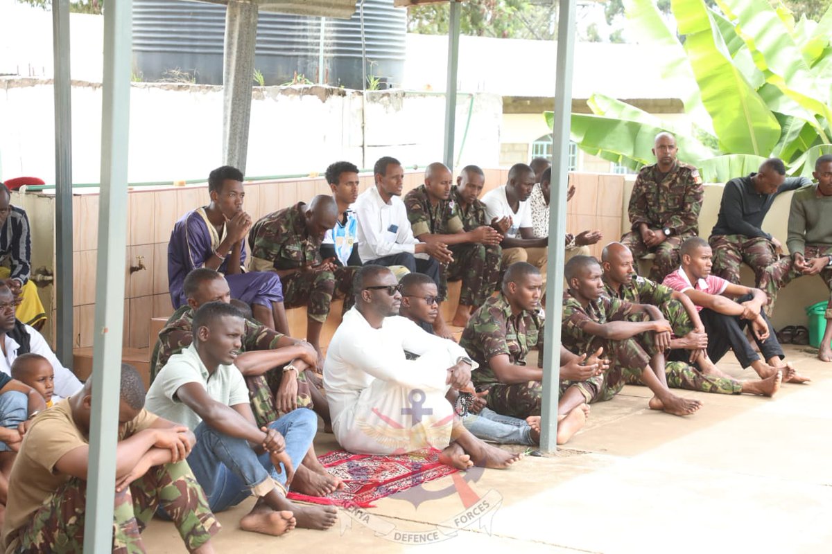 Kenya Defence Forces Muslim fraternity today joined their counterparts across the globe in marking the last Friday of Ramadhan at Kahawa Garrison. bit.ly/3PRFdye