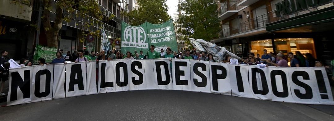 ezenavarroate's tweet photo. Finalmente @gmontenegro_ok reconoció que no le preocupa que 150 familias marplatenses se queden sin laburo.te faltó decir viva la libertad carajo.@danieltemperoni @mundogremialmdq @InfoMdpya @miradorvirtual @quedigital1 @loquepasanet @RubenOFerrari @radiodelaazotea https://t.co/8epq0KbNPl
