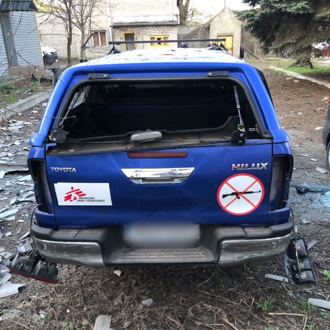 “Attacks on any facility where humanitarian staff work not only jeopardize the safety of our staff but also hinder the provision of lifesaving care to those in need” says Vincenzo Porpiglia, emergency coordinator for MSF in Ukraine.