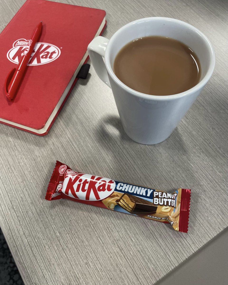 Rate our break in the replies below 👇 Today we're having a KitKat® Chunky Peanut Butter with a strong cuppa 🍫 🥜 ☕