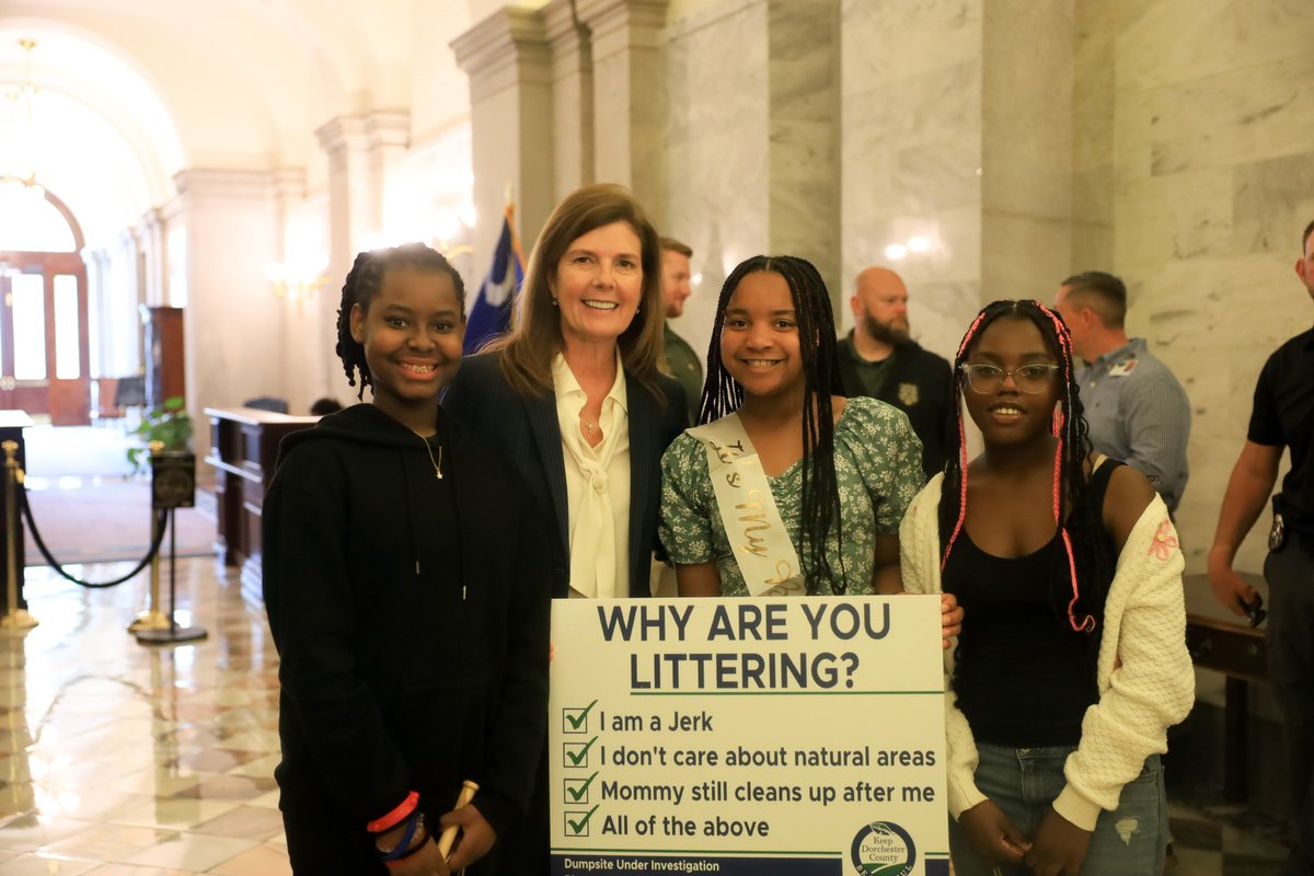 Litter is not just a SC problem, but is an issue nationwide. In the US, there are an estimated 50 billion pieces of litter, and it is estimated that litter clean-up costs the U.S. $11.5 billion each year. Fortunately, through the work of PalmettoPride and #GrabABagSC, South