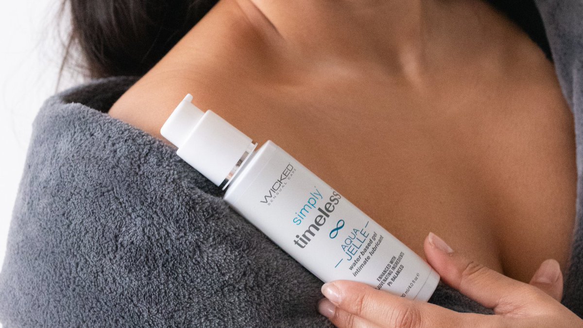 We could say a lot about simply® Timeless™ Aqua Jelle, but we’ll sum it up in two words for you: “luxuriously thick.” Perfect for people experiencing the symptoms of perimenopause, menopause, and beyond. WickedSensualCare.com/product/simply…