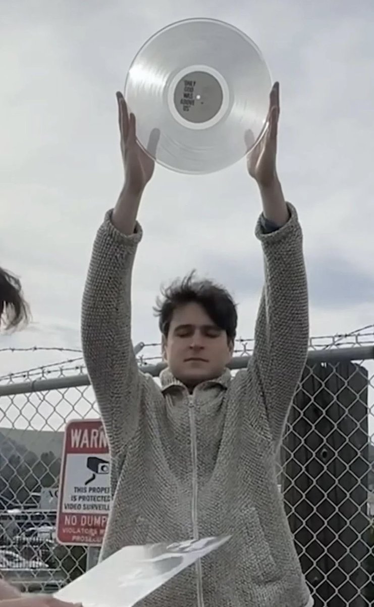 No surprises the new vampire weekend album rocks