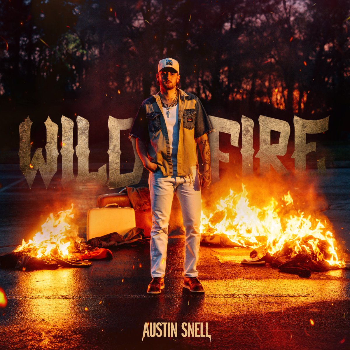 I truly feel like I'm growing into myself and couldn't be happier with the music I've been making this year. THANK YOU!!! WILDFIRE OUT NOW 🔥 austinsnell.lnk.to/wildfire