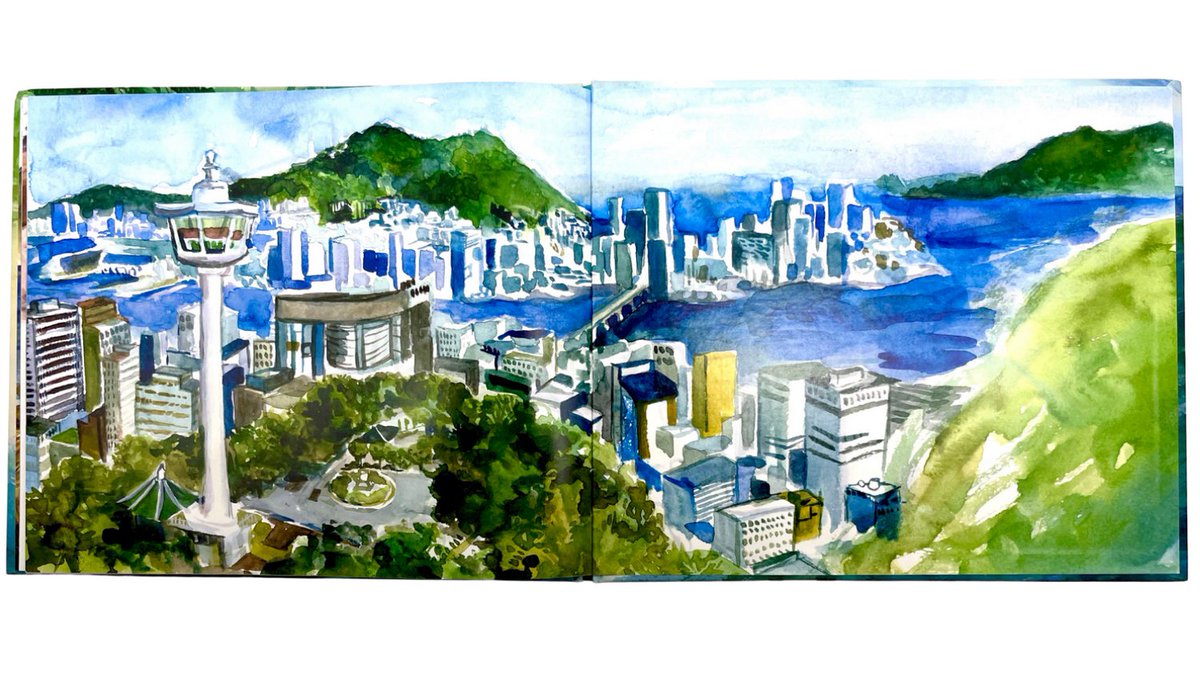 #Endpapers for the end of your week!

From The House Before Falling into the Sea by <a href="/AnnSukWang/">Ann Suk Wang</a> and <a href="/hannayoonicha/">Hanna Cha</a>
(<a href="/penguinkids/">Penguin Kids</a>, March 2024)

letstalkpicturebooks.com/2024/04/endpap…