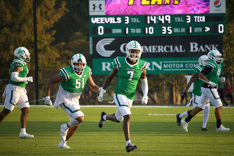 Blessed to say I received an offer from University of Arkansas Monticello🏁 @CoachJHarbour