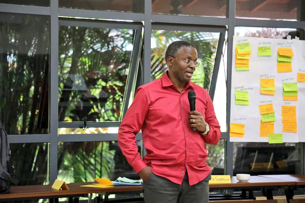 “As a coalition and ecosystem players, let's catalyse change by leveraging the community health gains achieved through adaptive leadership and strengthening primary healthcare and primary care networks #PCNs.” - @NdiranguWanjuki, speaking at the @Chu4Uhc co-creation workshop.…