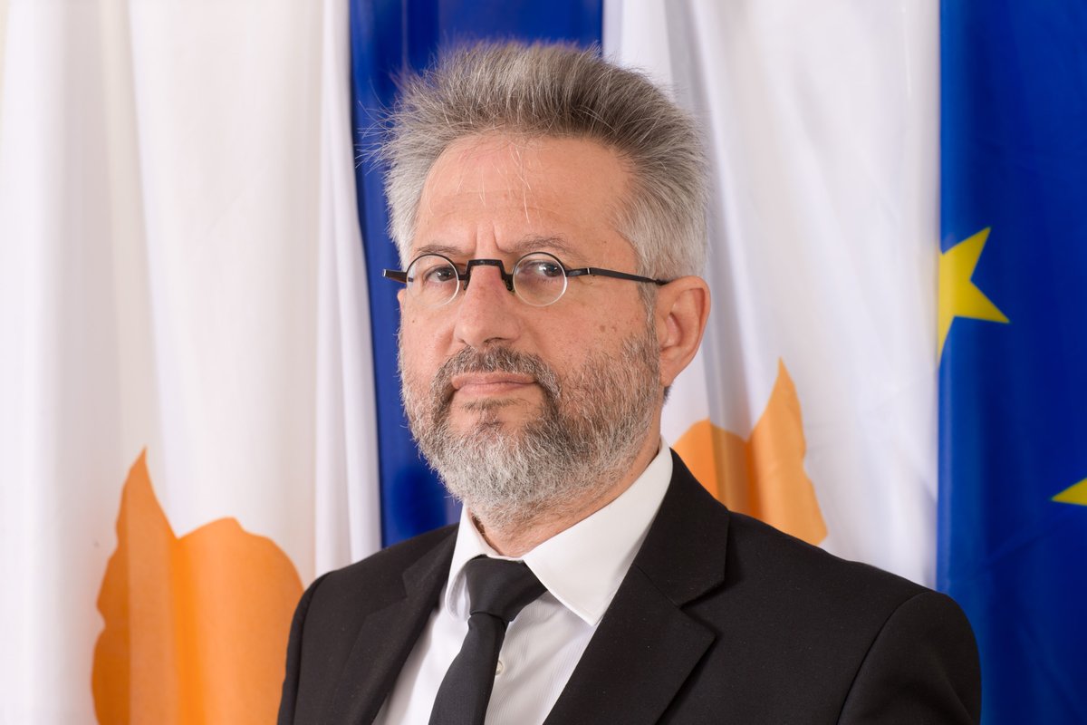 The new High Commissioner of Cyprus to the United Kingdom, HE @KourosKyriakos assumed his duties on 2 April 2024. Prior to his appointment, High Commissioner Kouros, from April 2023 until assuming his duties, served as Permanent Secretary of the @CyprusMFA cyprusinuk.com/news/the-new-h…