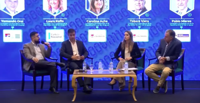 nicolarocca_'s tweet photo. Uruguay🇺🇾| "Desagregar la fibra disponible y llevarla a una nueva empresa pública que haga un servicio mayorista para todos", propuso Guzmán Acosta y Lara (@AcostayLaraG), precandidato del Partido Colorado, en #PuntaShow. Prometió desregular y defendió la neutralidad tecnológica. https://t.co/hkrZJVe2wH