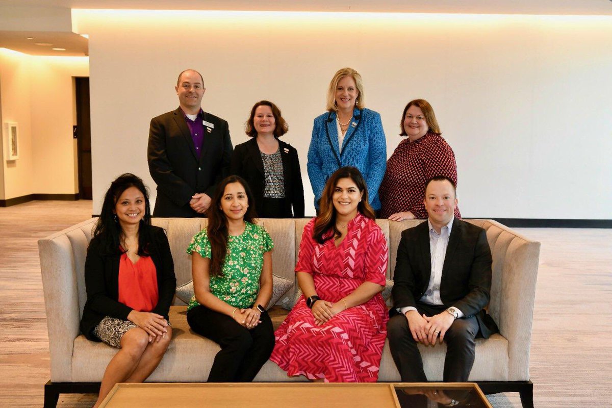 Past, Present, and Future – Presidents & Board Members old and new assembled this morning #HOPA2024 @lwbpharmd @DavidDeRemer @RBookoutPharmD @pharmersarah @sasoefje @lakenned93 @amyhseung @APL_PharmD @aaiannucci @JBergRx @KPsiBCOP @kczmj @kamakshi_rao