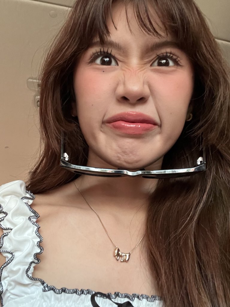 bini_maloi's tweet photo. THANK YOU SO MUCH PAMPANGA!!! matutulog akong naka-ngiti tonight dahil sa inyo — see u all again soon? hihi #BINI https://t.co/WzOqaRiFwa
