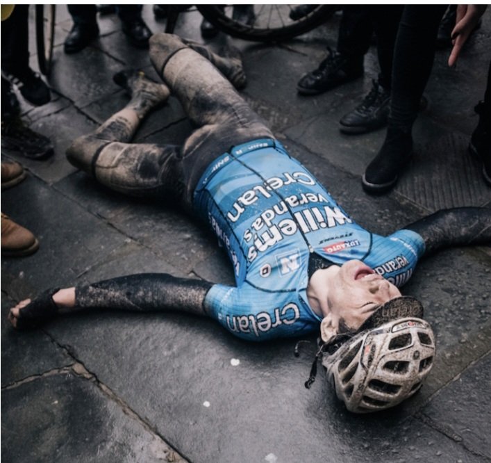 The Art of Suffering by pro-cycling photographer Kristof Ramon (Kramon) published by Laurence King Publishing on the 13th June. Amazing bit of work. (Picture 1 says it all about people these days) #TheArtOfSuffering #cycling #cyclists