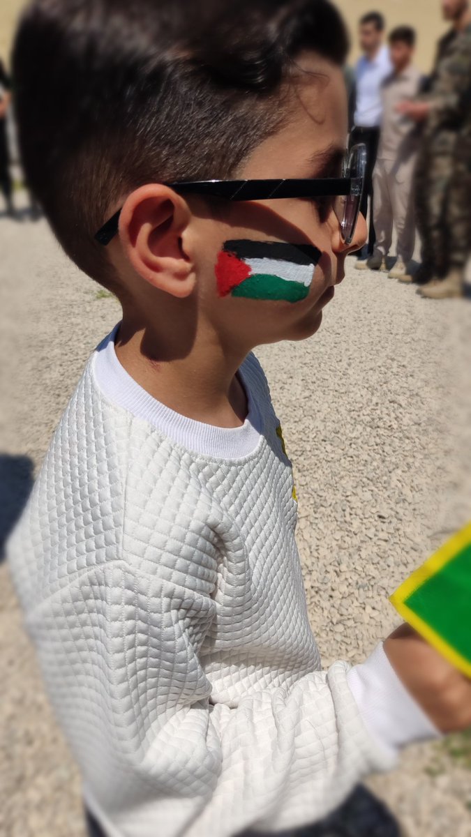 cherik_sabzpush's tweet image. آه ای فلــ..ـسط..ین
و ســرانجـــام تو
پــیــروز خواهـی شد…✌🏻

#طوفان_الاحرار
#روز_موعود