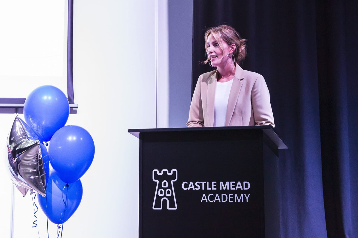 Castle Mead Academy tweet media