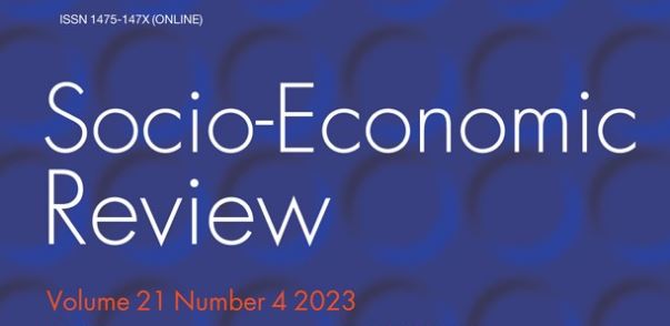 A new paper by @BeaMagistro with SRI's @blakelw and @PeejLoewen presents the first systematic analysis of how attitudes toward workplace automation and artificial intelligence (AI) vary by gender. Read it now in @SASE_Meeting's Socio-Economic Review: academic.oup.com/ser/advance-ar…