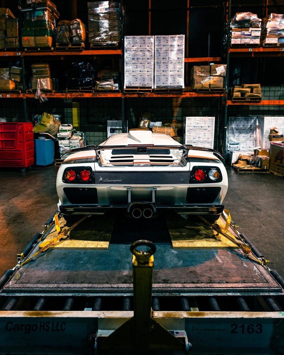 VINTAGE (@carsighting) on Twitter photo 