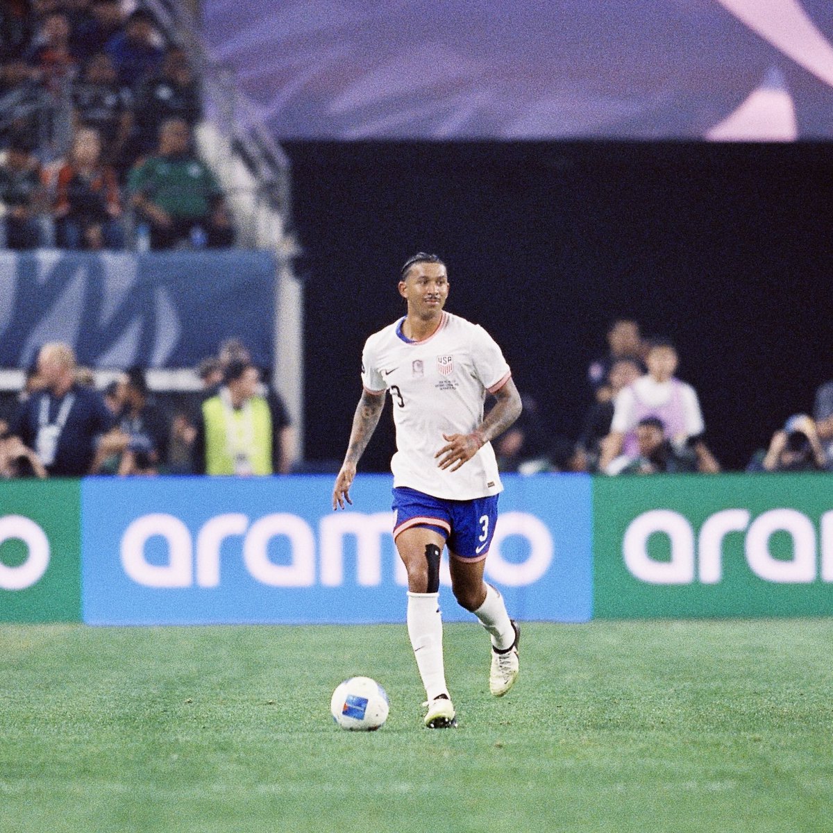 Champs on film. Don't miss @USMNT’s return to #ATTStadium for their @CopaAmerica group stage match against Bolivia in June! 🎟️: bit.ly/3J5Z88W