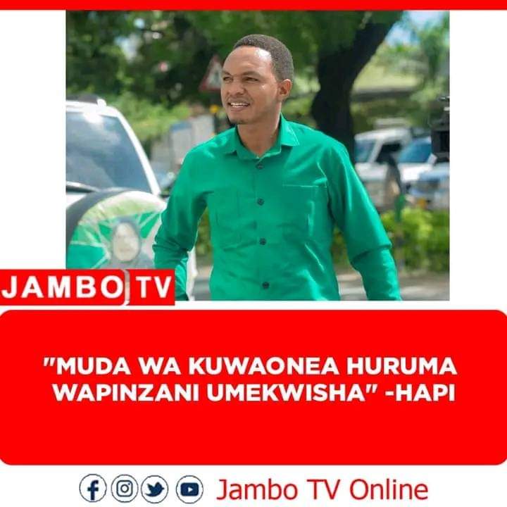 Huyu si alifukuzwa kazi akaenda kulima nyanya akatuma watu wakamuombee msamaha kwa JK na SSH? Sasa hapo nani anaonewa huruma kati ya wapinzani na yeye aliyerudishwa mjini? Lakini pia mkiteuwa haya mabumunda yenu huwa mnayapaga semina elekezi? Maana naona hili liko nje ya mstari.