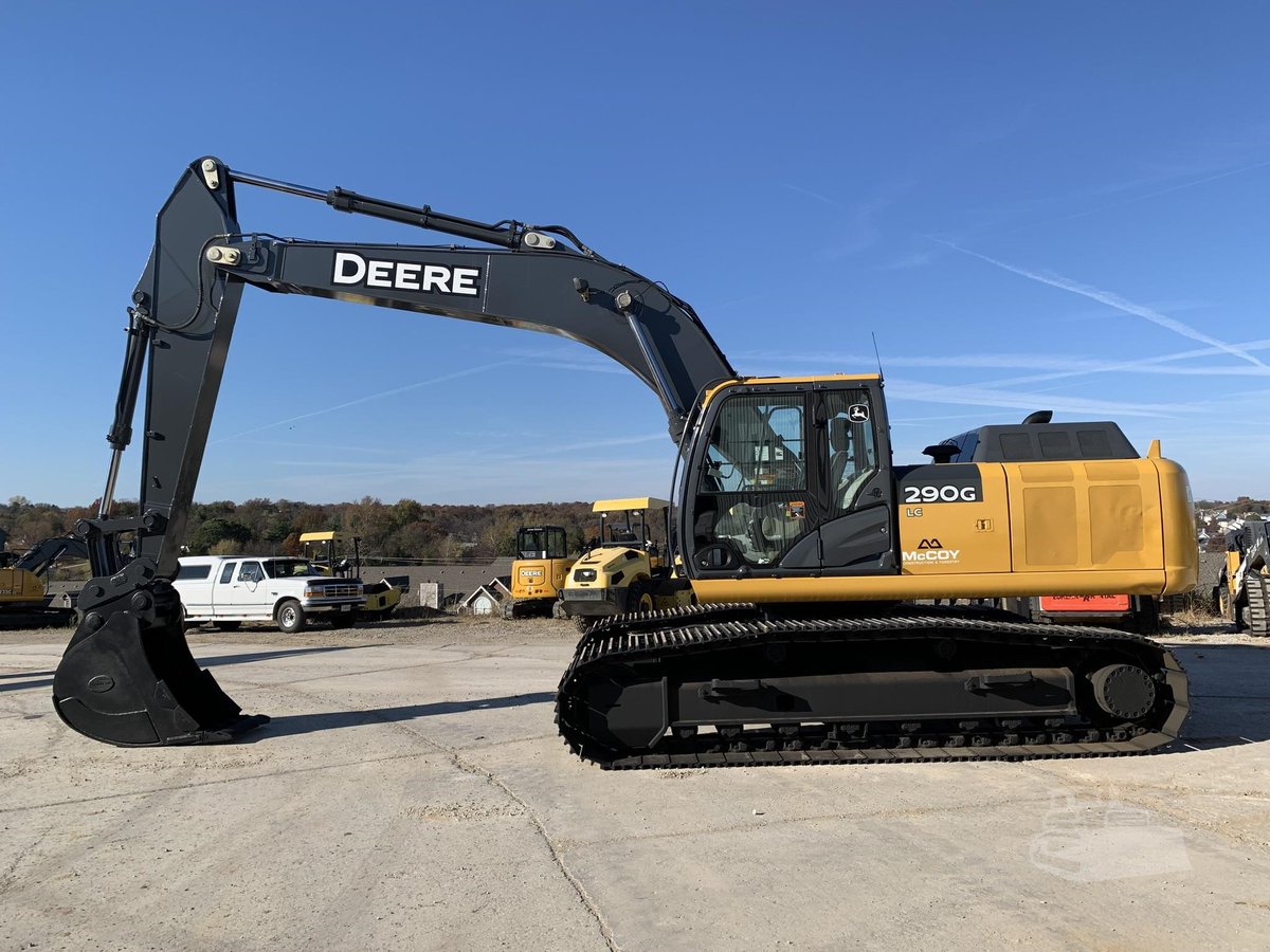 machinerytrader's tweet photo. 𝟐𝟎𝟏𝟐 𝐃𝐄𝐄𝐑𝐄 𝟐𝟗𝟎𝐆 𝐋𝐂 --- a beautiful excavator that can GET! THINGS! DONE!

💰 $144,000 (USD)

🚧 10'2" Arm
🚧 32" Pad Width
🚧 Enclosed ROPS

☎️ (636) 384-4017

🔗 https://t.co/u82tCgZa9G

#UsedExcavators #UsedConstructionEquipment #MachineryTraderListings https://t.co/pvqjAhUVrD