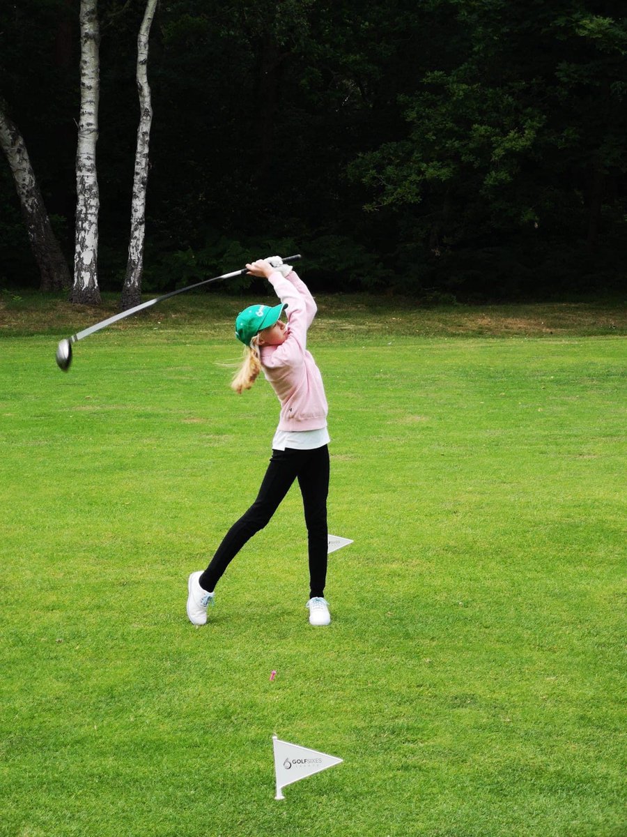 'Youngsters Get into Golf' tuition sessions with Oli or Tony 🏌️‍♀️⛳

📅 Wednesday 10th April
💰  £5 per child
⏰ 1pm-2pm Beginners &amp; Younger Children
⏰ 2pm-3pm Intermediate &amp; Older Children
📞 Book your space via 01362 850111