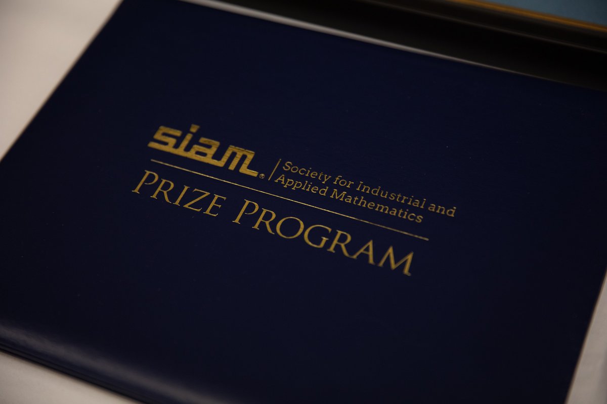 SIAM congratulates the seven recipients of our 2024 Major Prizes in recognition of their research contributions, lifetime achievements, & service to the fields of #appliedmathematics, #computational #science, & #datascience! 👏 Read the full announcement: sinews.siam.org/Details-Page/m…