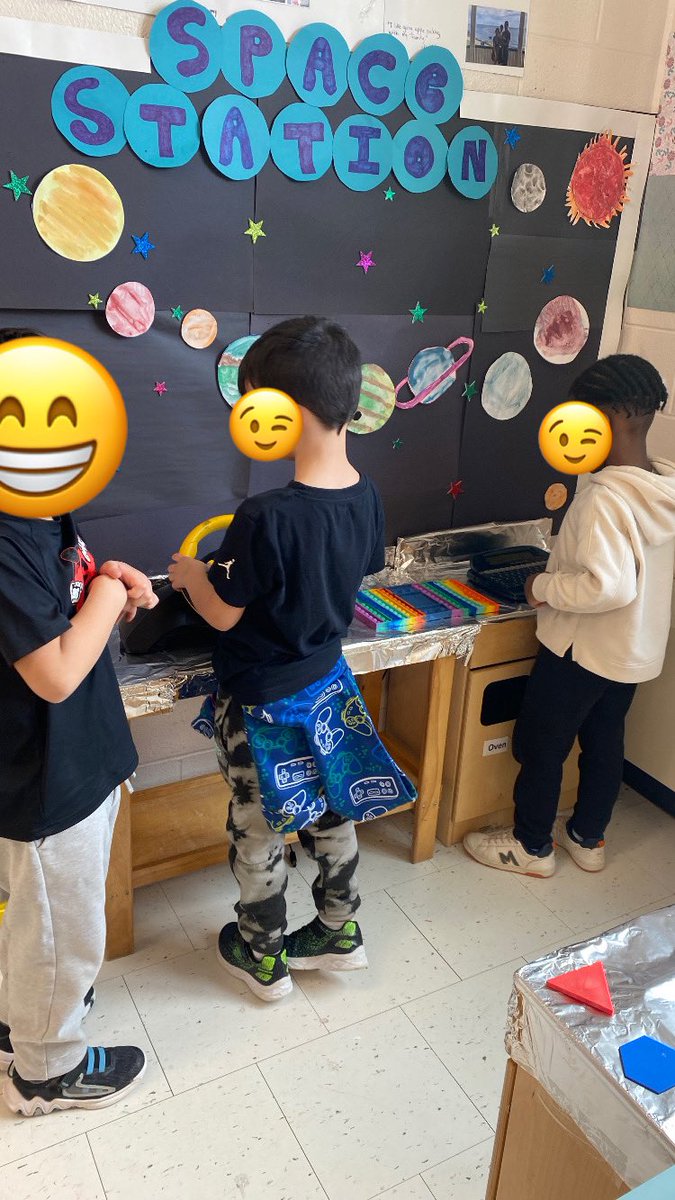 StAgnesfdkrm112's tweet photo. Our students created a space station! Remember the planets we painted this week? They are in our dramatic play solar system! Students created computers, and consoles too!  Watch them play, explore &amp; create space! https://t.co/gMt3pYoibF