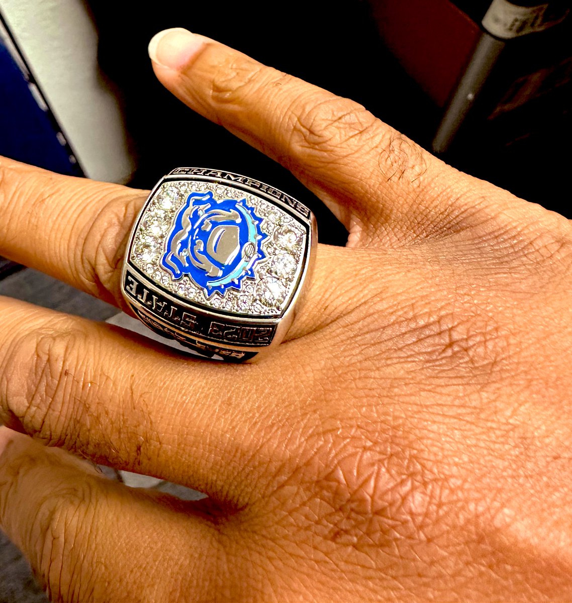 DJ_Campbell26's tweet photo. When I took over as Head Coach I told my seniors that my primary goal was to have them leave high school as a champion! From 1-17 to 11-1 State Champions! https://t.co/WJJRxBYc3P