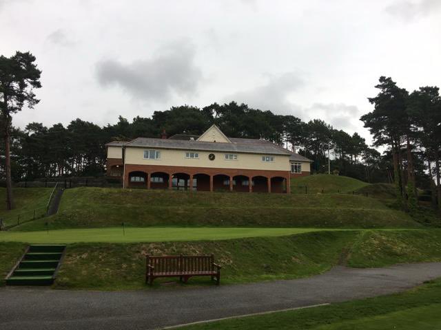 grnkeepergrant's tweet photo. We open the 1st tee on Sunday. It’s been an amazing project which has completely transformed the entrance to the course. The putting green needs another month to bed in. There’s no way I would have taken on such a huge in-house project if we didn’t have an amazing team!! https://t.co/fJuQrgF4Lu