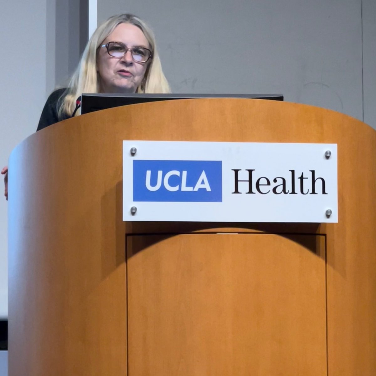 #PalliativeCare Symposium day! Kicking it off with an intro from our @UCLAPalliative CNS @jeanniemouse1 who makes this all happen year after year. #HPM #HaPC
