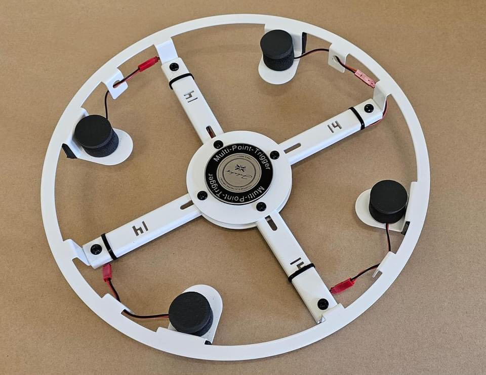 jobekydrums's tweet photo. A new product we’ve been working on for a while now, this will be released soon, another addition to our extensive trigger range, The drop in multi trigger that sits inside the shell for easy conversion between acoustic and electronic #drumtrigger #hybriddrumming #drumconversion https://t.co/0p4xGo689e