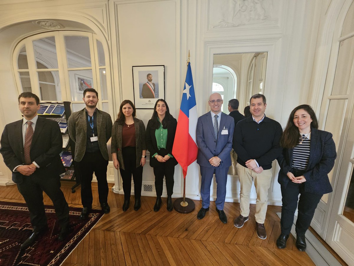 Chile OECD tweet media