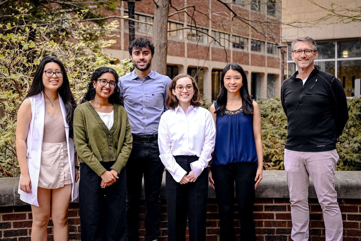 Vanderbilt College of Arts and Science (@vuartsci) on Twitter photo The Beckman Scholars Program is celebrating 15 years of partnership with A&S and <a href="/VanderbiltChem/">Vanderbilt Chemistry</a> ! The <a href="/BeckmanFnd/">Beckman Foundation</a> has provided more than $543,000 in support of 23 undergraduate Beckman Scholars who engage in unique, hands-on, mentored research. bit.ly/3U98B60 The Beckman Scholars Program is celebrating 15 years of partnership with A&S and <a href="/VanderbiltChem/">Vanderbilt Chemistry</a> ! The <a href="/BeckmanFnd/">Beckman Foundation</a> has provided more than $543,000 in support of 23 undergraduate Beckman Scholars who engage in unique, hands-on, mentored research. bit.ly/3U98B60